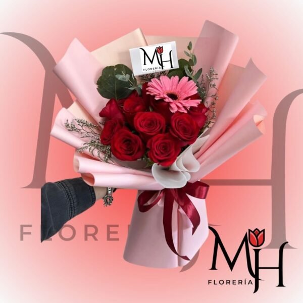 Ramo 10 Rosas ecuatorianas y 1 Gerbera con linda envoltura