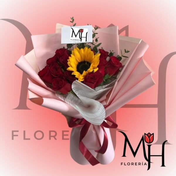 Ramo 12 Rosas ecuatorianas, 1 girasol y linda envoltura
