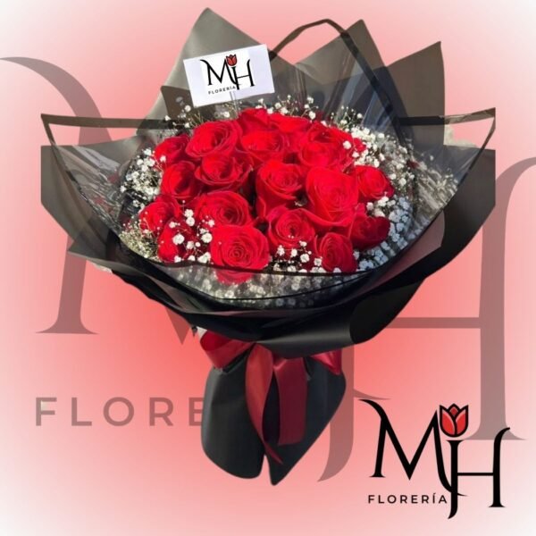 Ramo buchón 18 Rosas ecuatorianas, gypsophila y linda envoltura