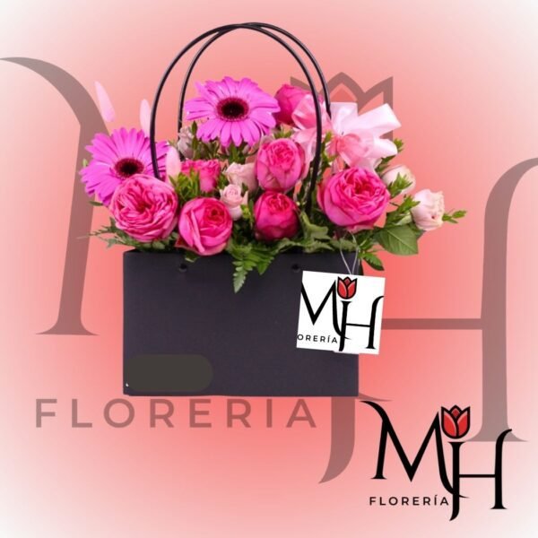 Cartera especial con flores de temporada